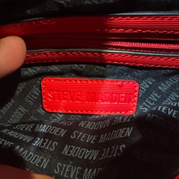 Steve Madden Bold Red BHart Women display picture 1